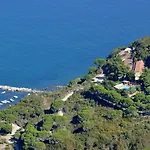 Отель Capo Di Stella 3*